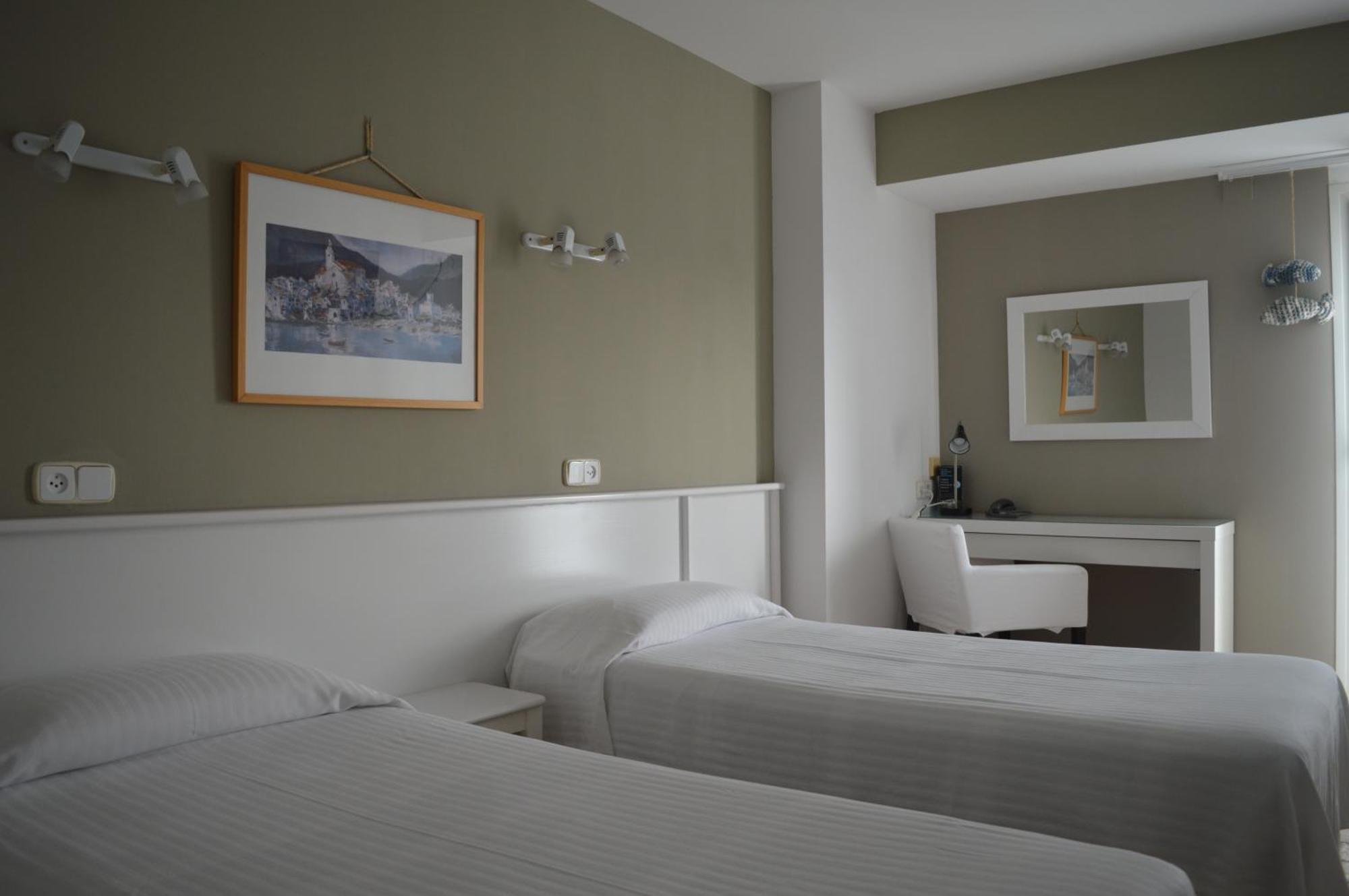 Hotel Nou Estrelles كاذاكيس المظهر الخارجي الصورة
