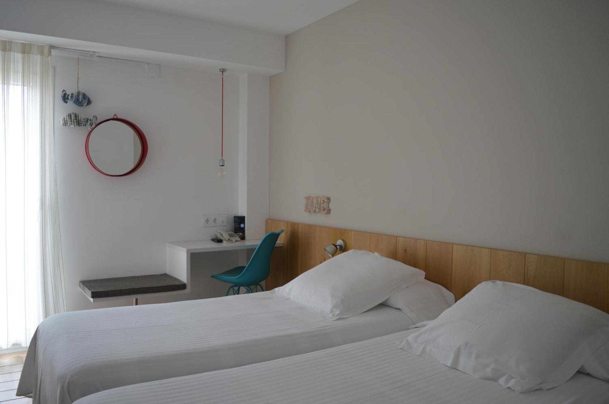 Hotel Nou Estrelles كاذاكيس المظهر الخارجي الصورة