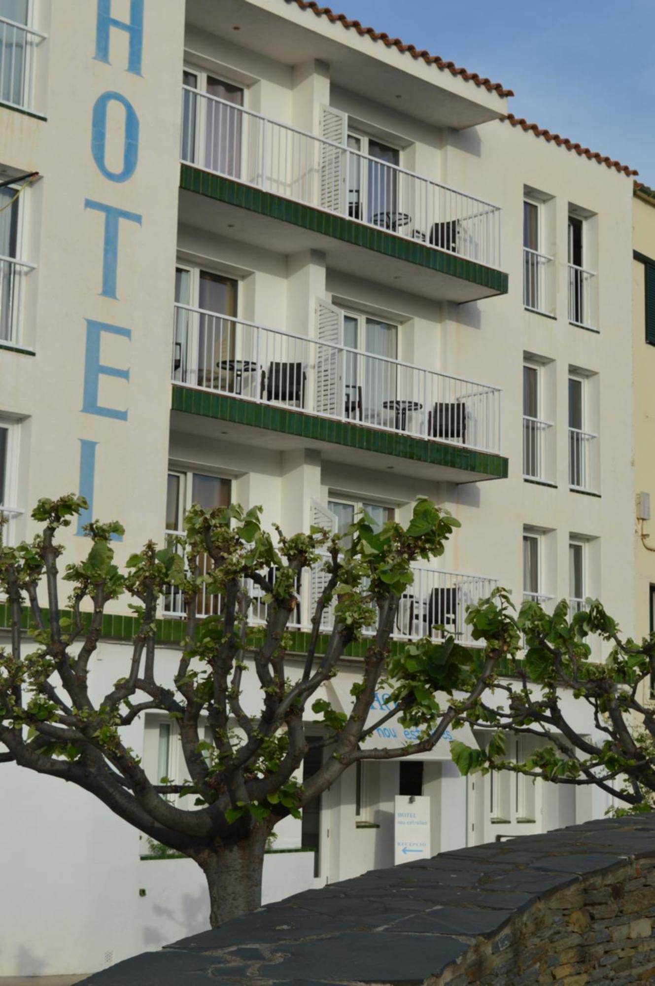 Hotel Nou Estrelles كاذاكيس المظهر الخارجي الصورة